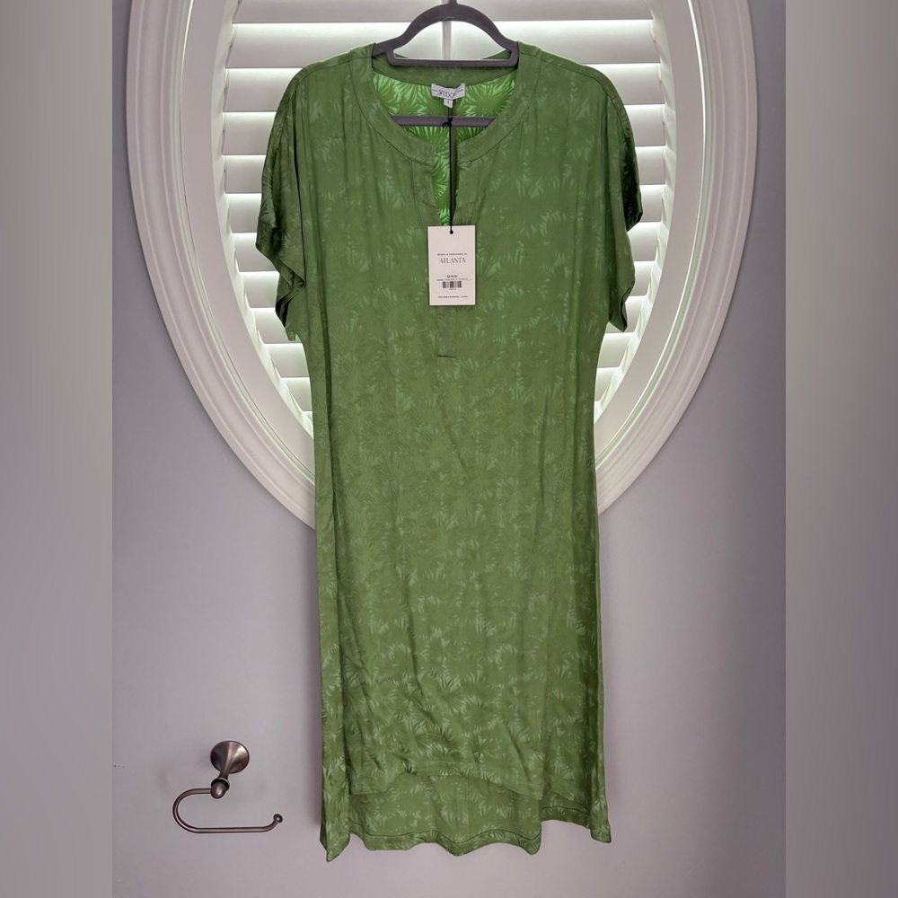 🆕 Sedge‎ green Amara dress in Seaweed size Small